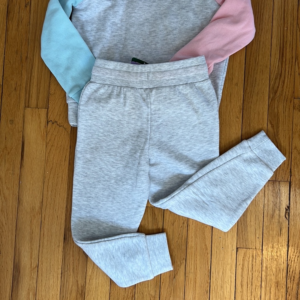 NWT Puma sweatsuit - Picture 7 of 7